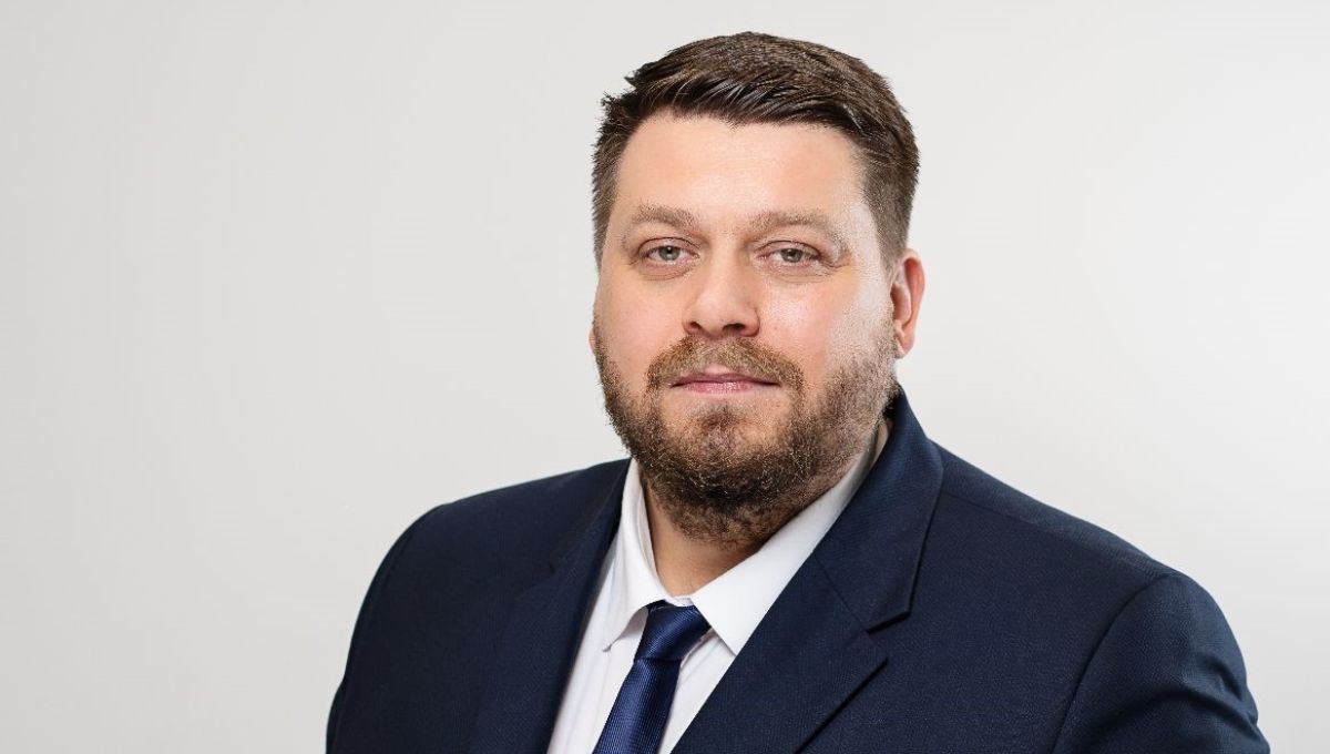 Radosław Hetmańczyk Senior Sales and Commercial Operations Manager - Poznań