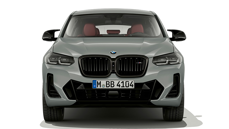 BMW X4.